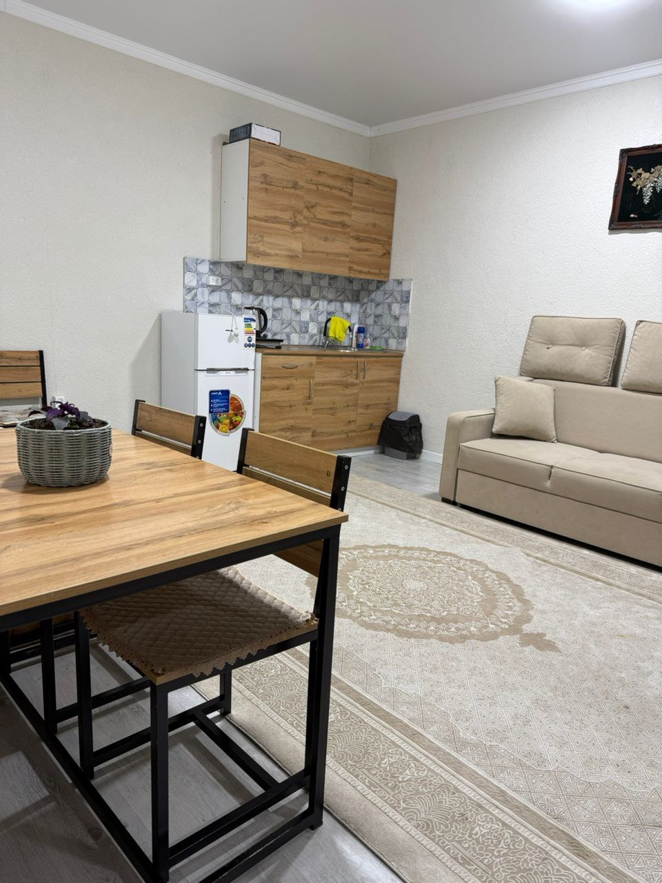 Дорога на пляж от гостевого дома Айкол